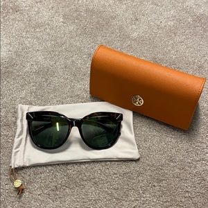 TORY BURCH SUNGLASSES